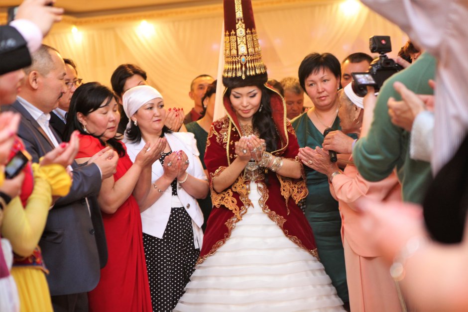 Национальная свадьба в Казахстане