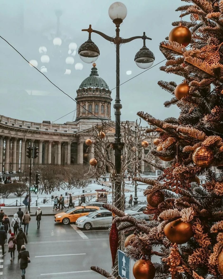 Казанский собор в Санкт-Петербурге зима 2020