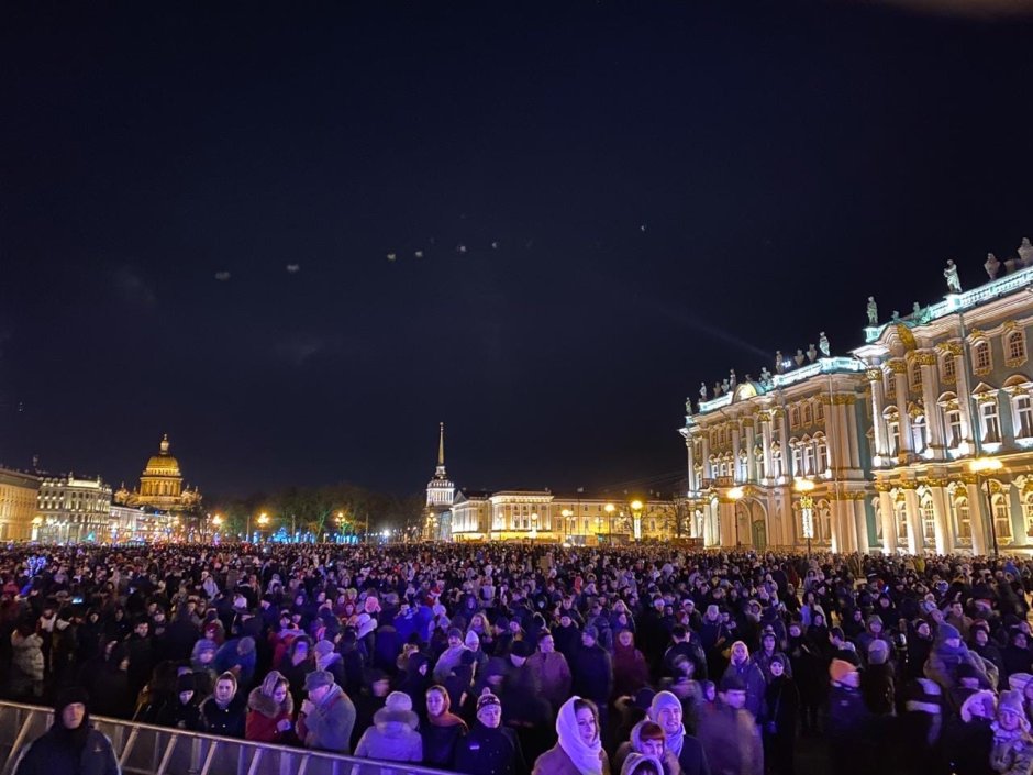 Дворцовая площадь Санкт Петербурга праздники