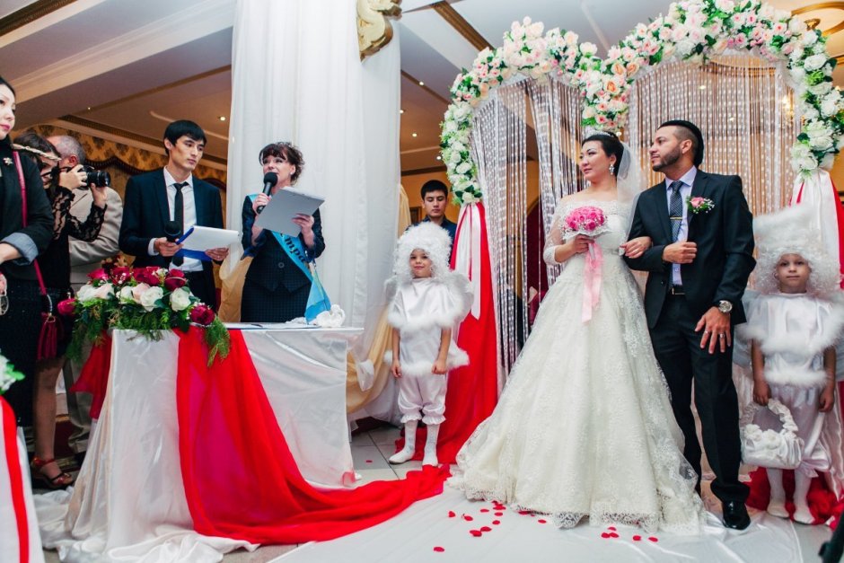 Казахская свадьба в Казахстане