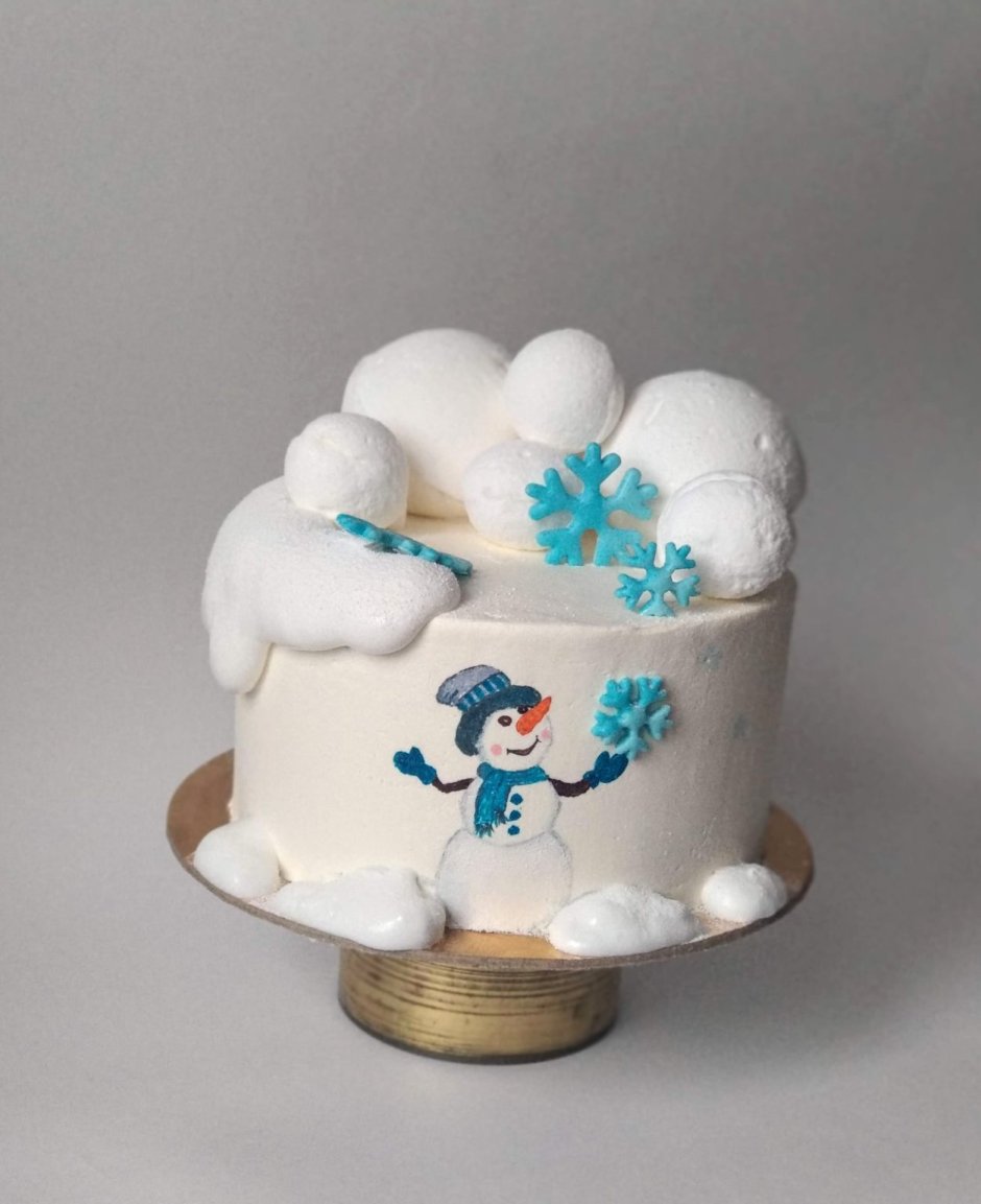 Торт со снежками из маршмеллоу