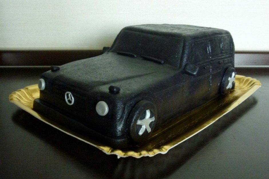 Свеча для торта в виде машины