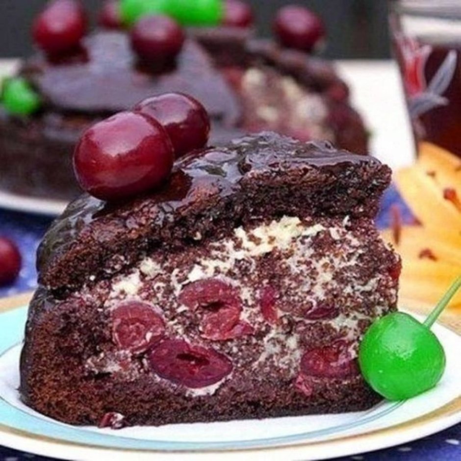 Торт шоколадно вишневый Метрополь