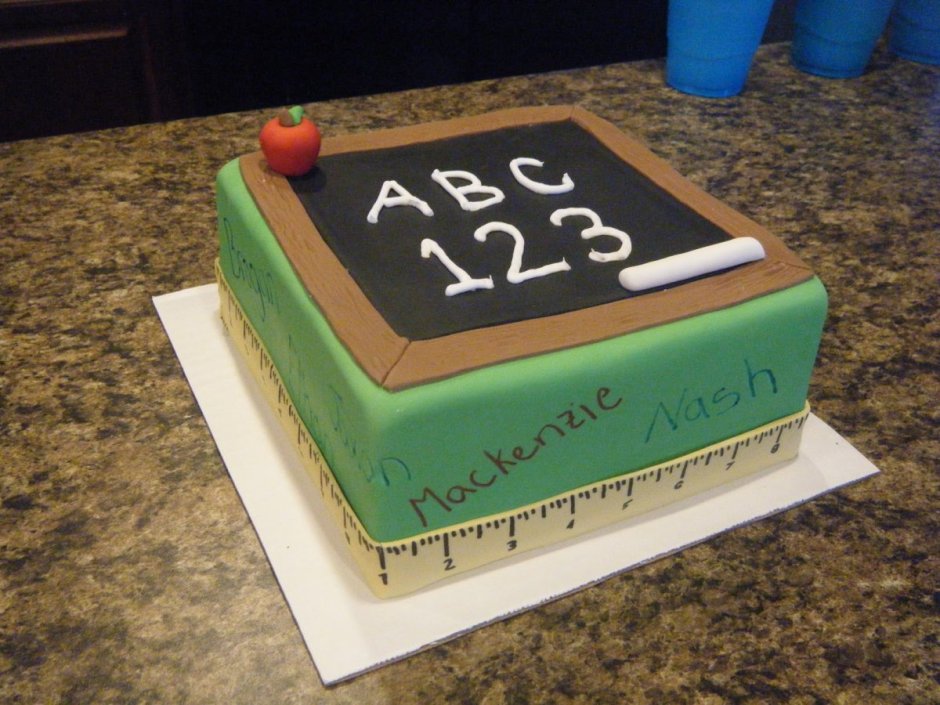 Декор торта на 1 сентября