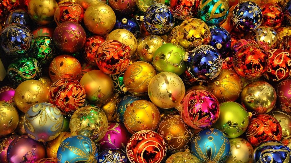 Новогодние шары разноцветные
