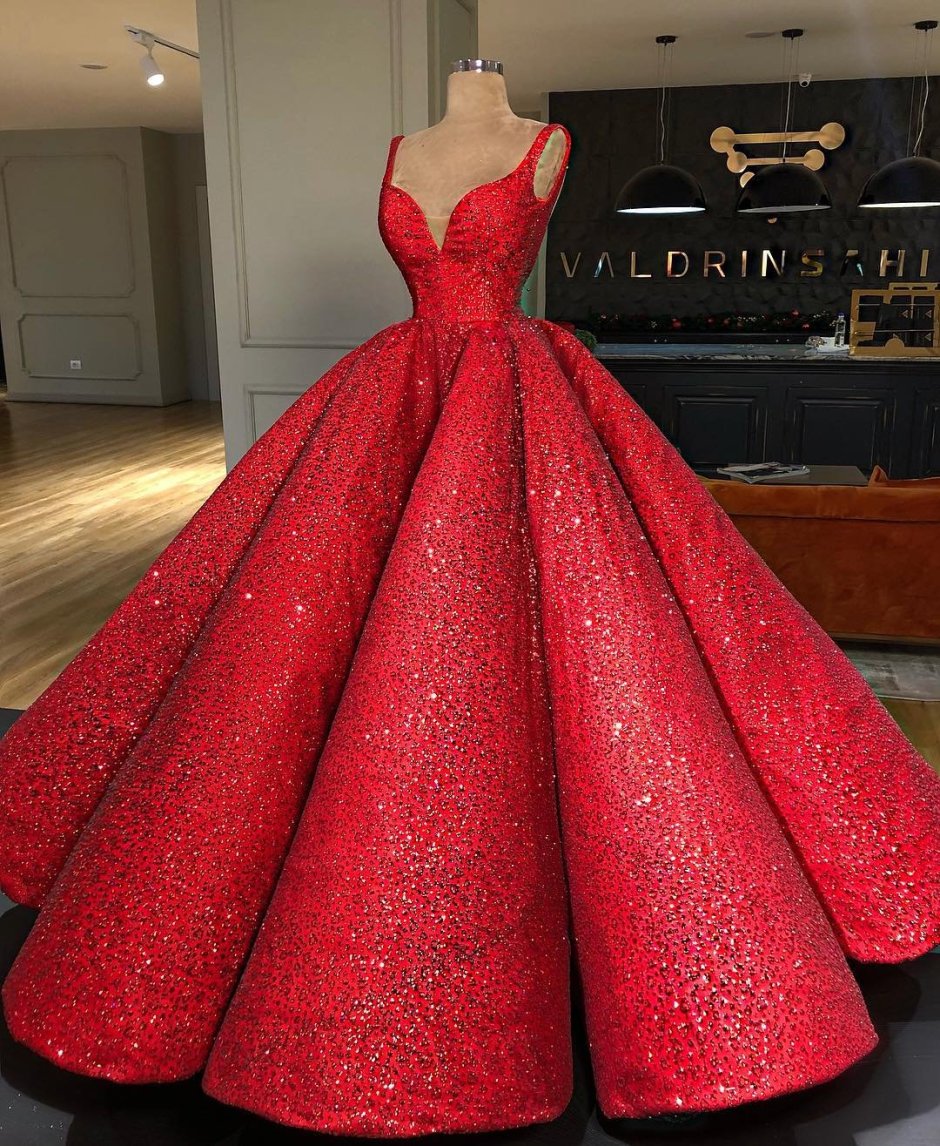 Платье Valdrin Sahiti красное