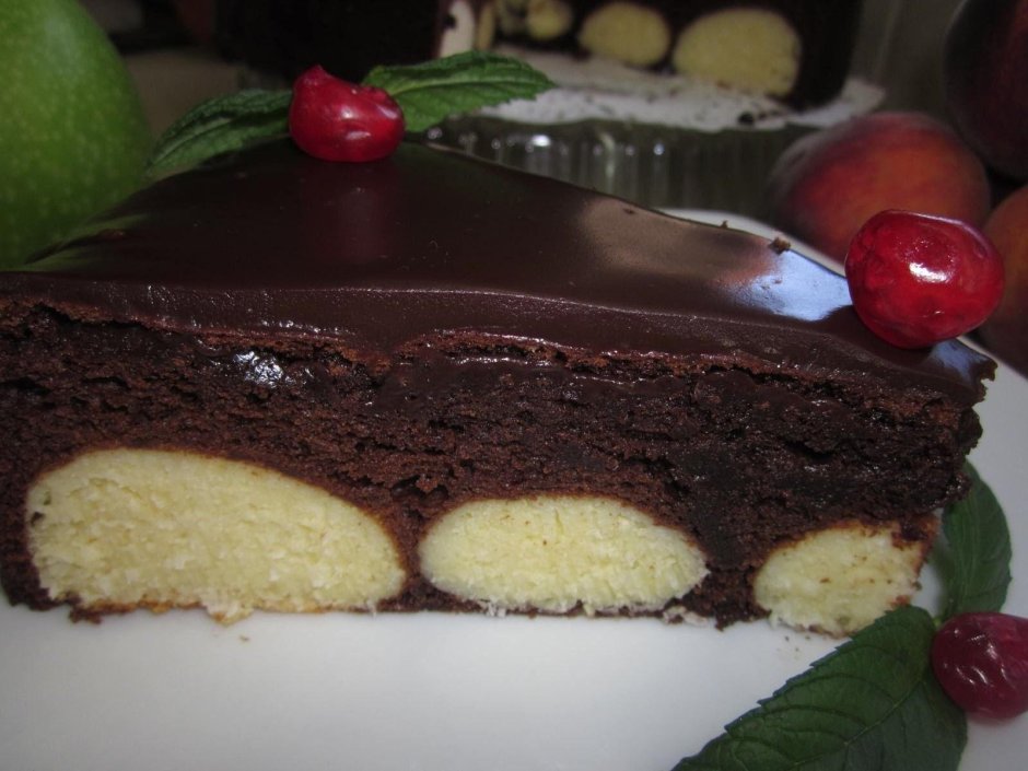Торт из шоколадных шариков Несквик