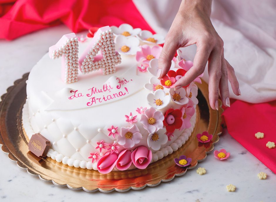 Украшение торта на 14 лет девочке