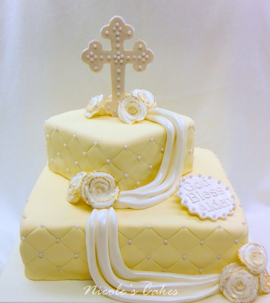 Украшение торта на крестины