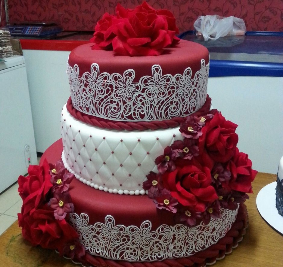 Кремовый торт на юбилей свадьбы