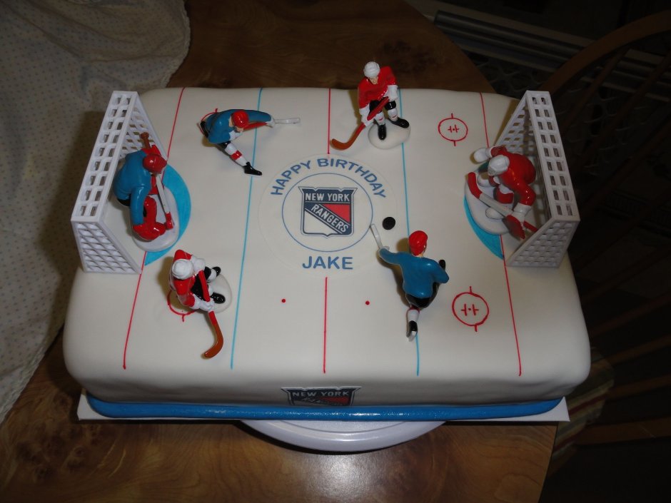 Торт хоккейное поле