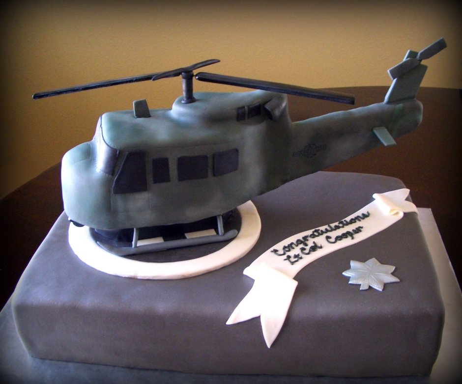 Тортик с вертолетом