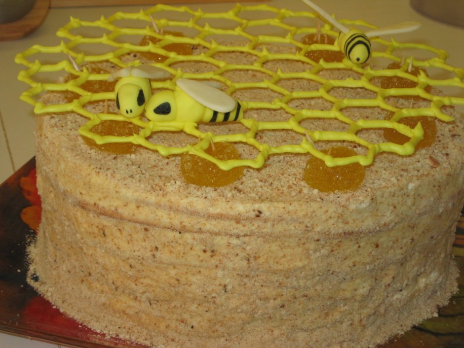 Торт Cream Royal Пчелка
