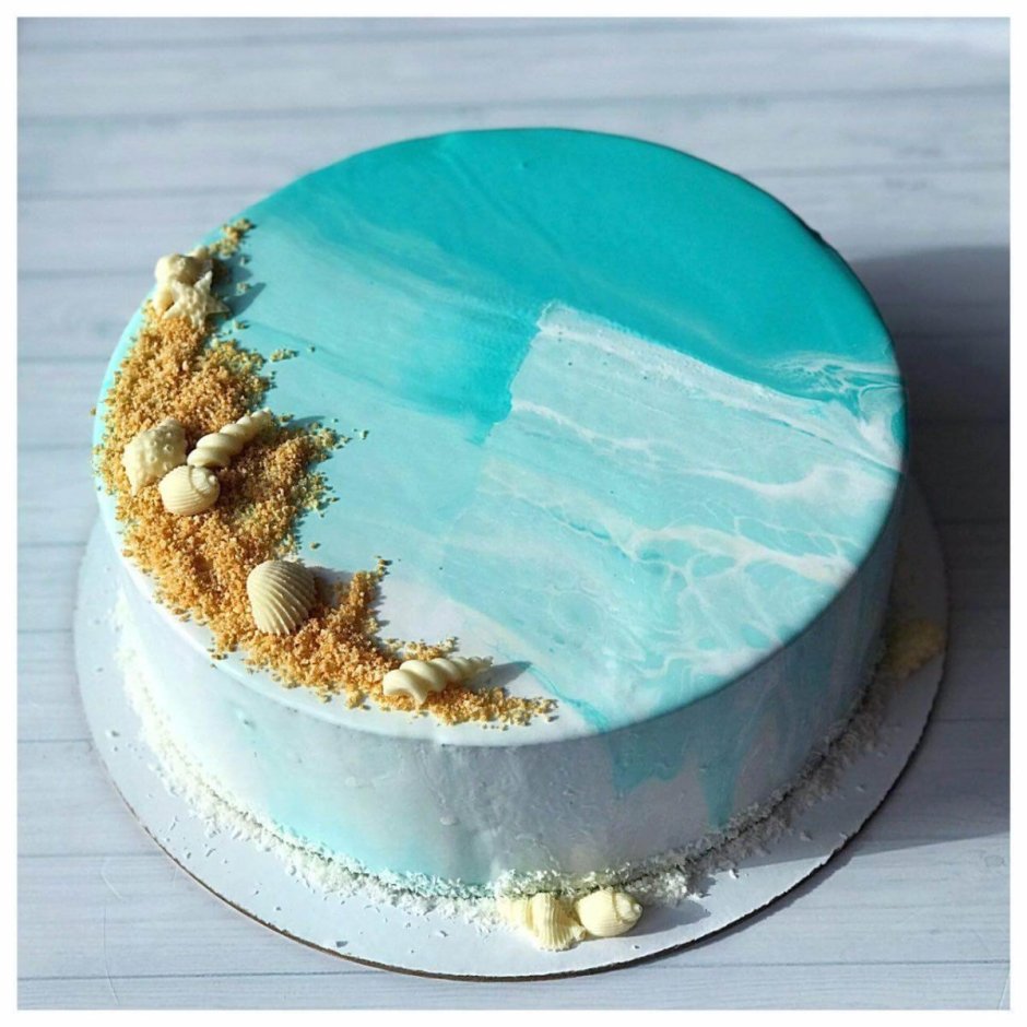 Муссовый торт голубой