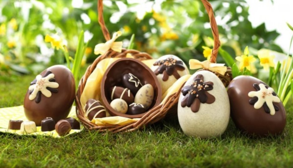 Пасхальные шоколадные яйца в Великобритании