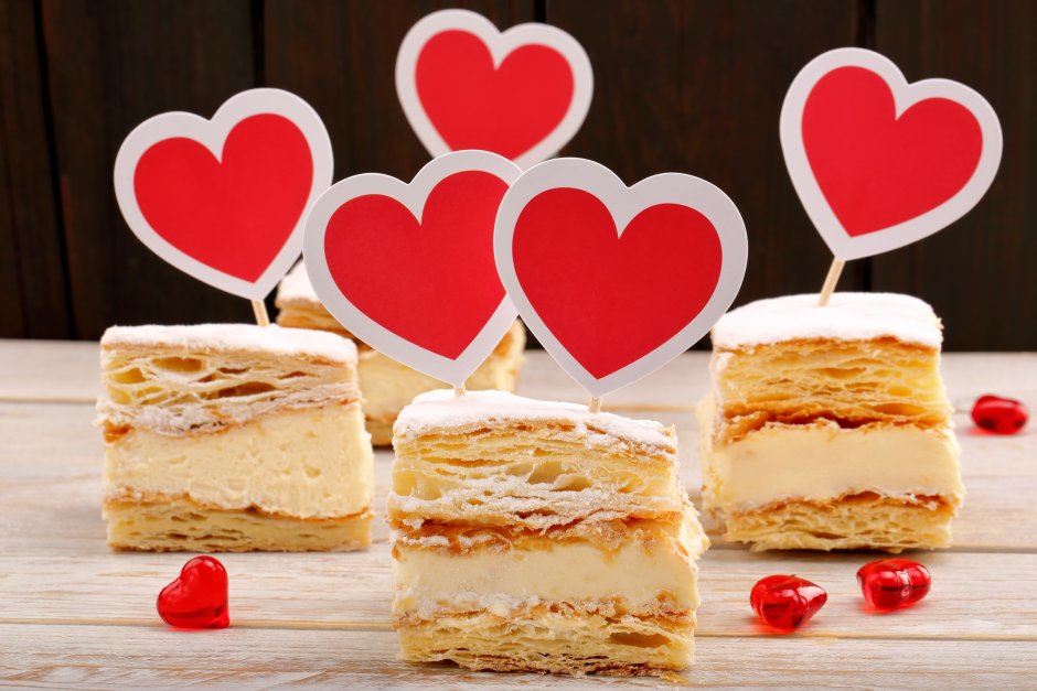 Пирожные на день Святого Валентина