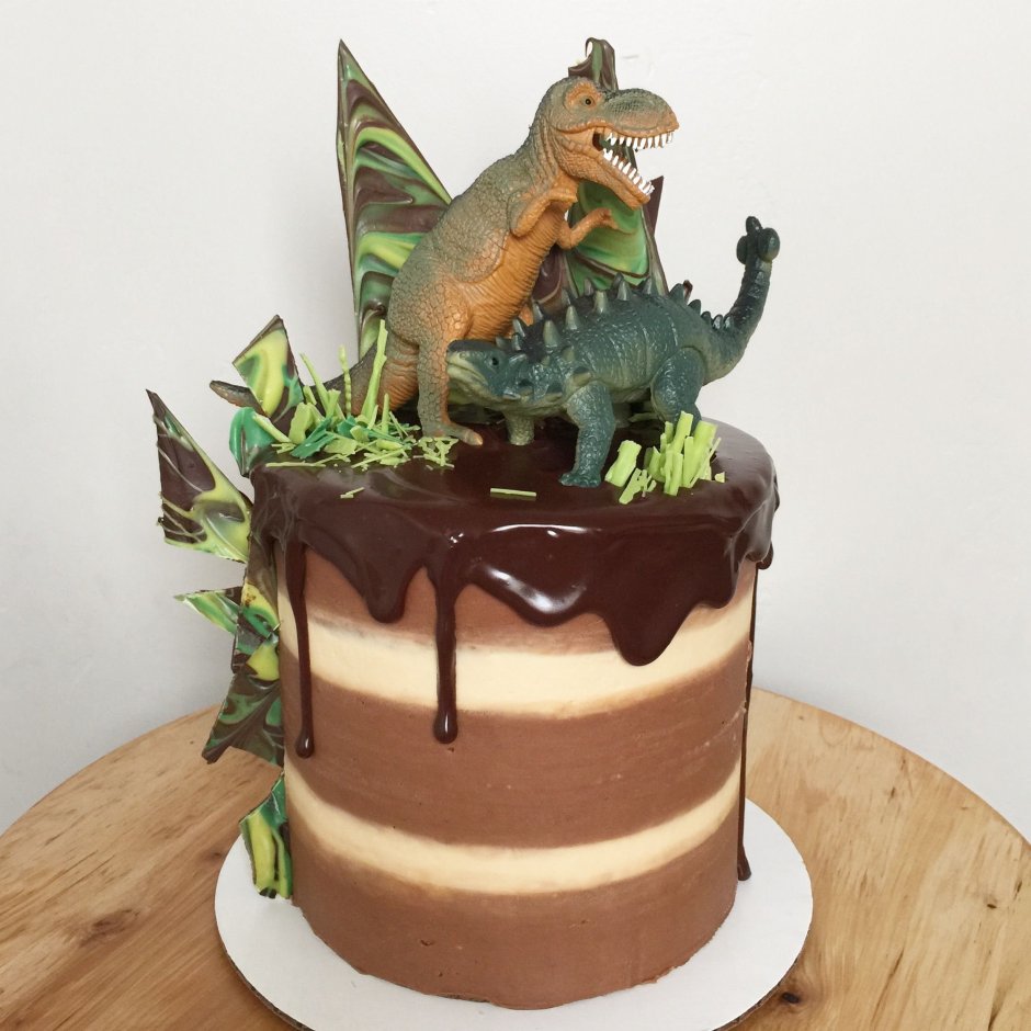 Торт динозавр Индораптор