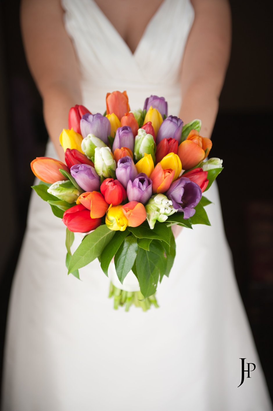 Букет невесты из силиконовых тюльпанов