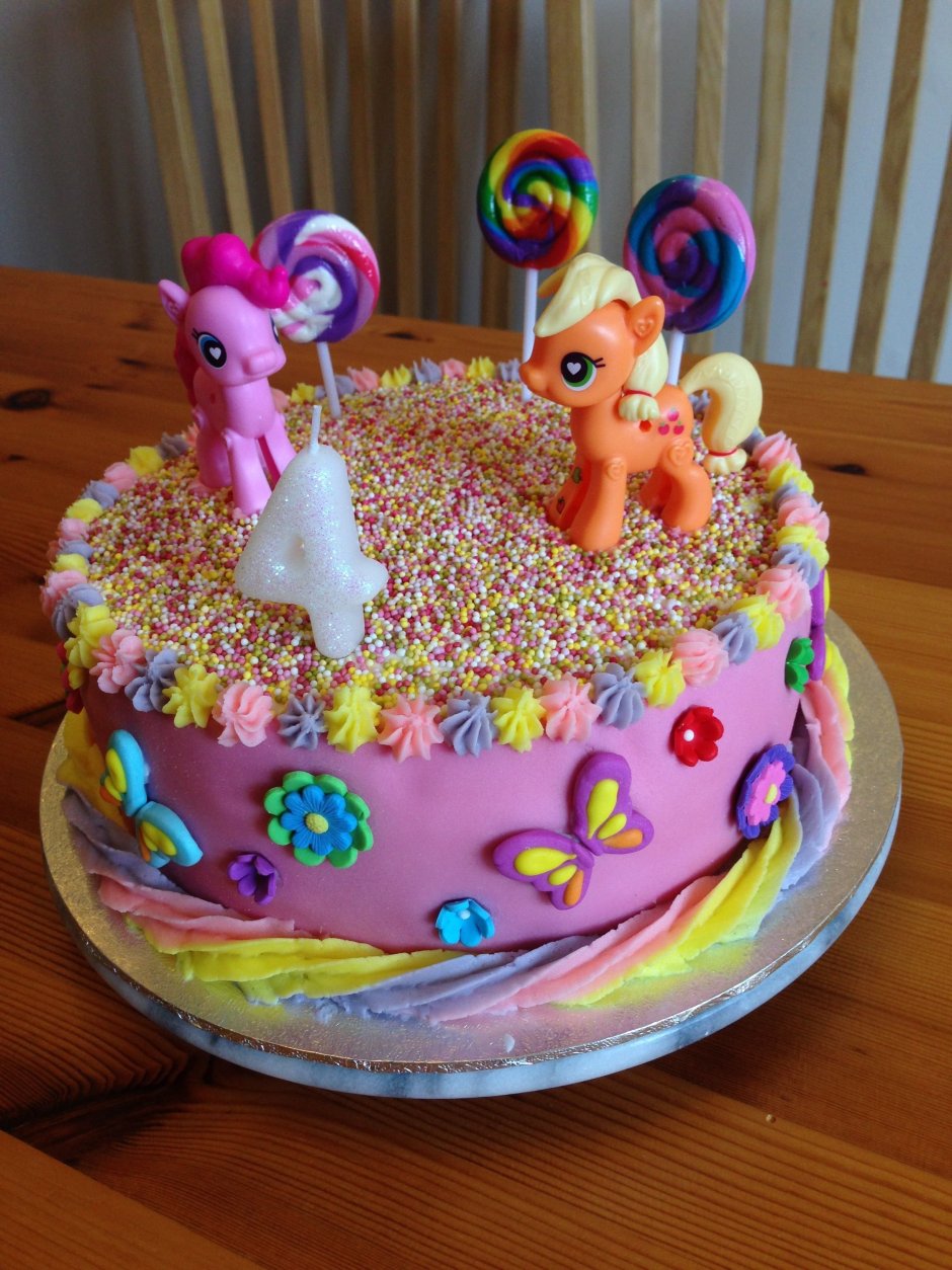 Cake for Pinkie