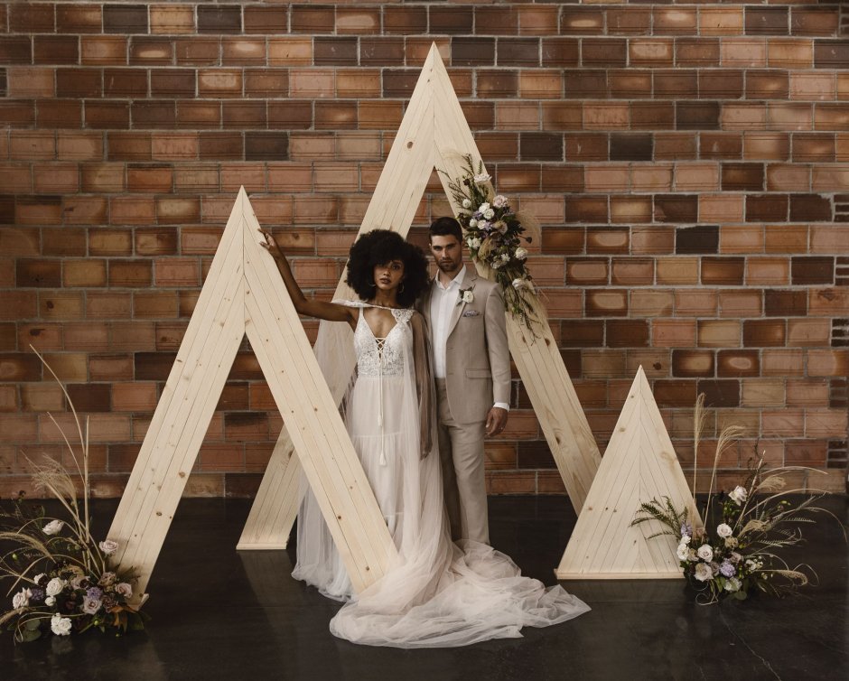 Свадебная арка треугольник