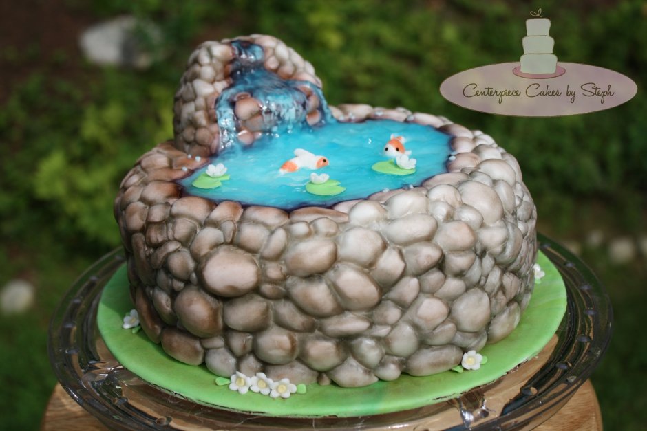 Свадебный торт с аквариумом