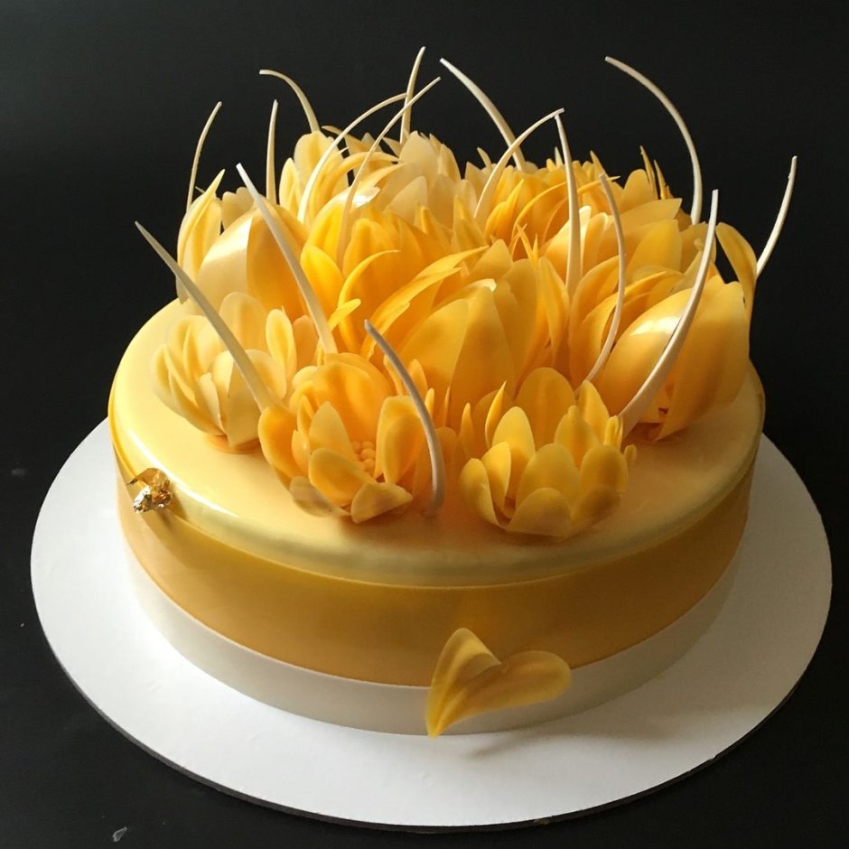 Украшение торта цветами из карамели