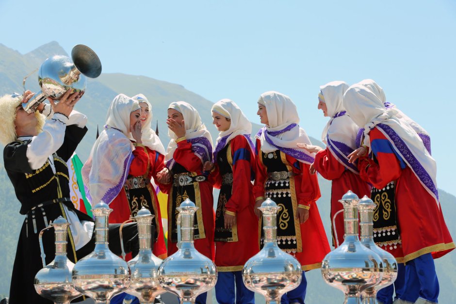 Национальные костюмы народов Дагестана лакцы