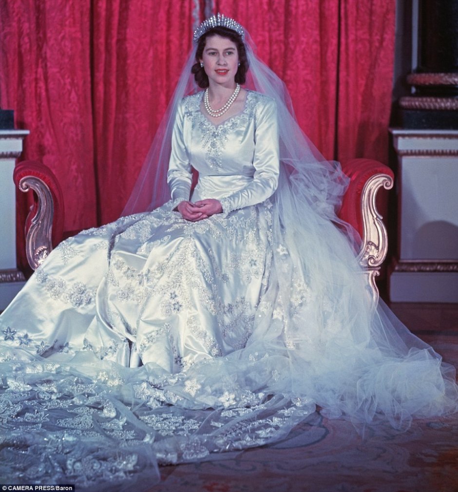 Подвенечное платье королевы Елизаветы