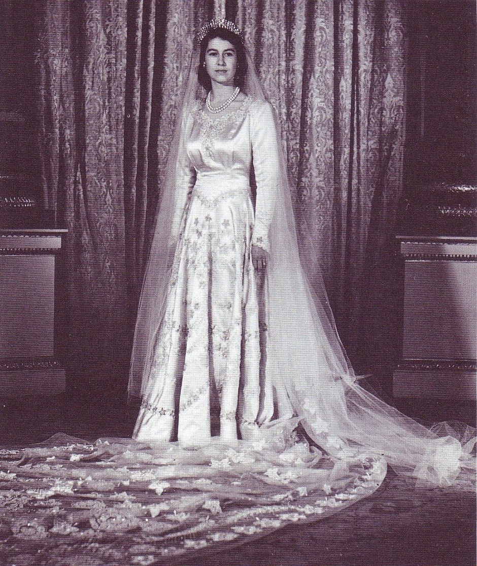 Коронационного платья Елизаветы II