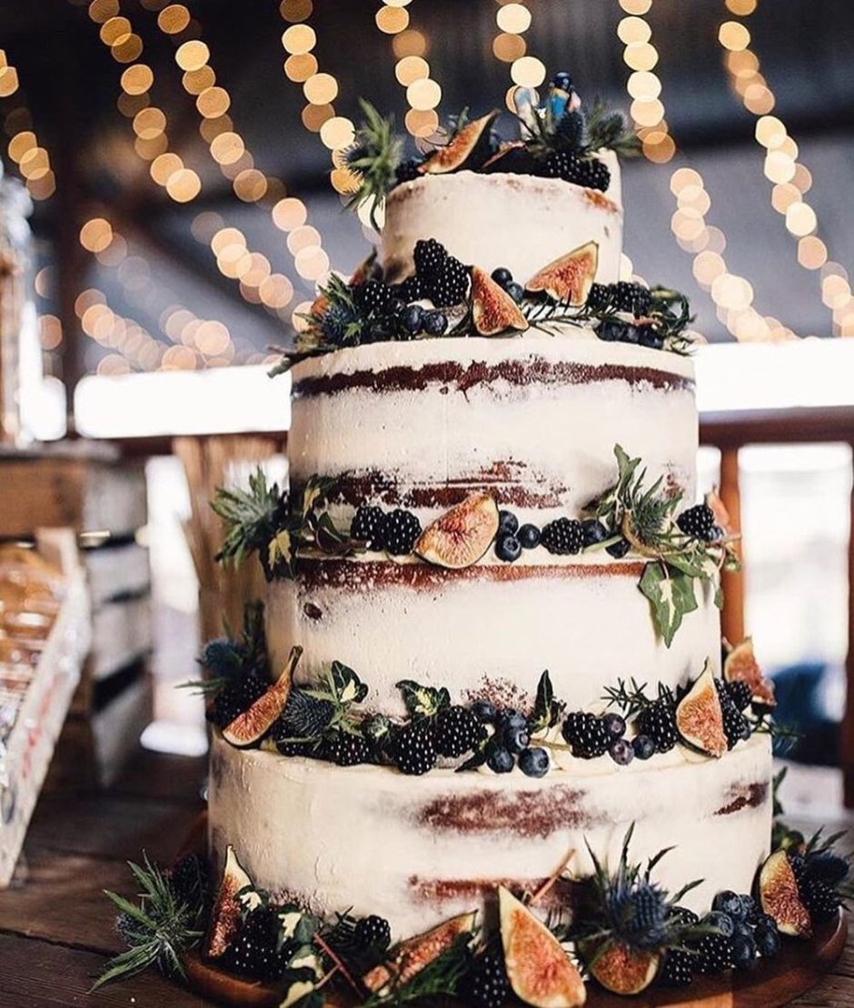Свадебный торт трехъярусный рустик