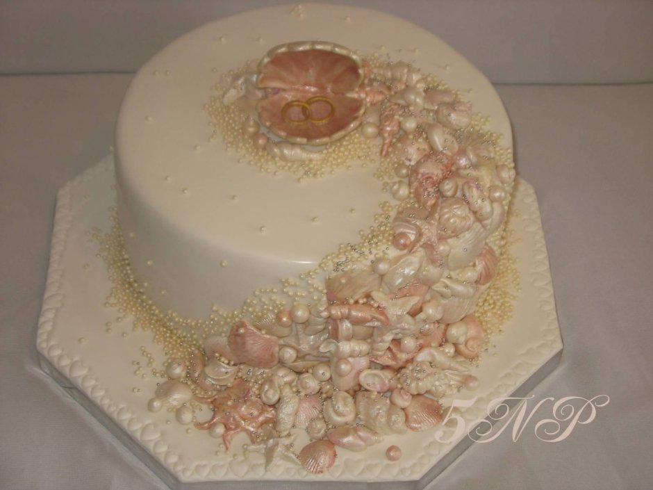 Украшение торта кремом Жемчужная свадьба