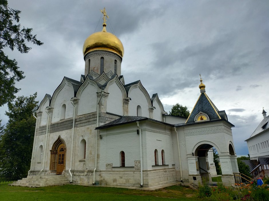 Рождественский собор Саввино-Сторожевского монастыря в Звенигороде