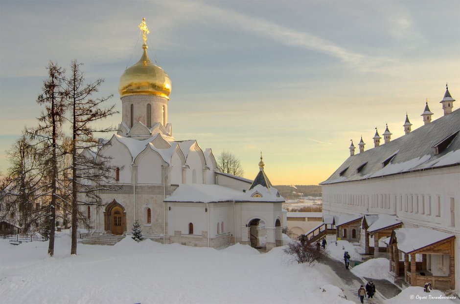 Саввино-Сторожевский монастырь Звенигород зимой