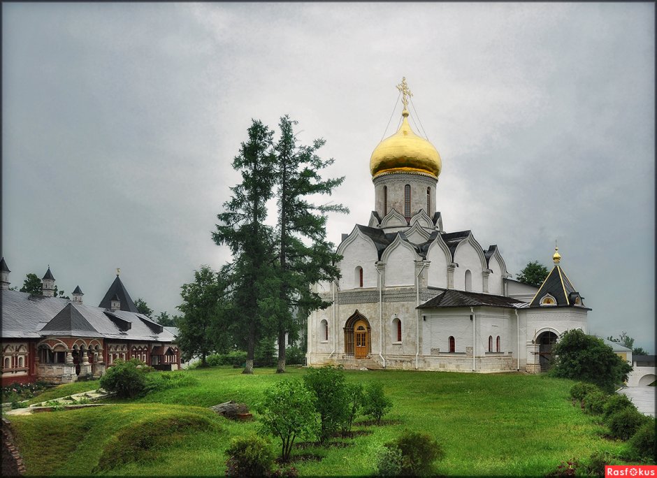 Собор Саввино-Сторожевского монастыря в Звенигороде