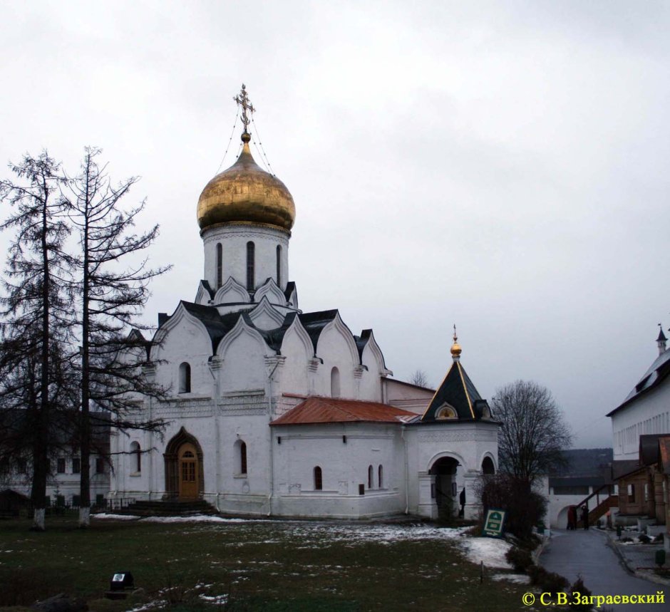Саввино-Сторожевский монастырь храм Рождества Богородицы внутри