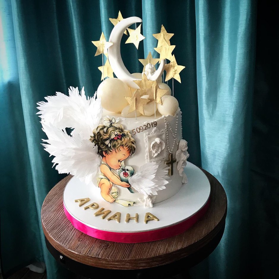 Торт на крестины для мальчика с ангелом