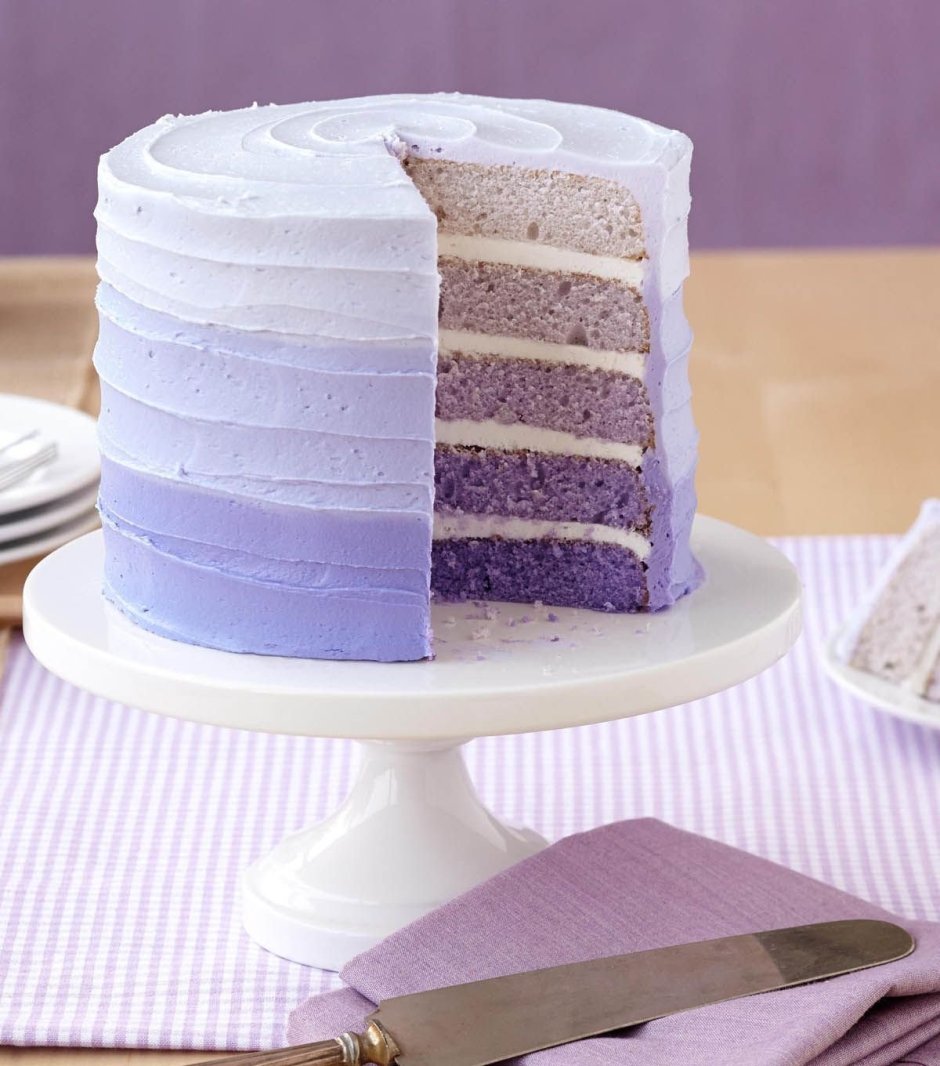 Фиолетовый торт с карамелью