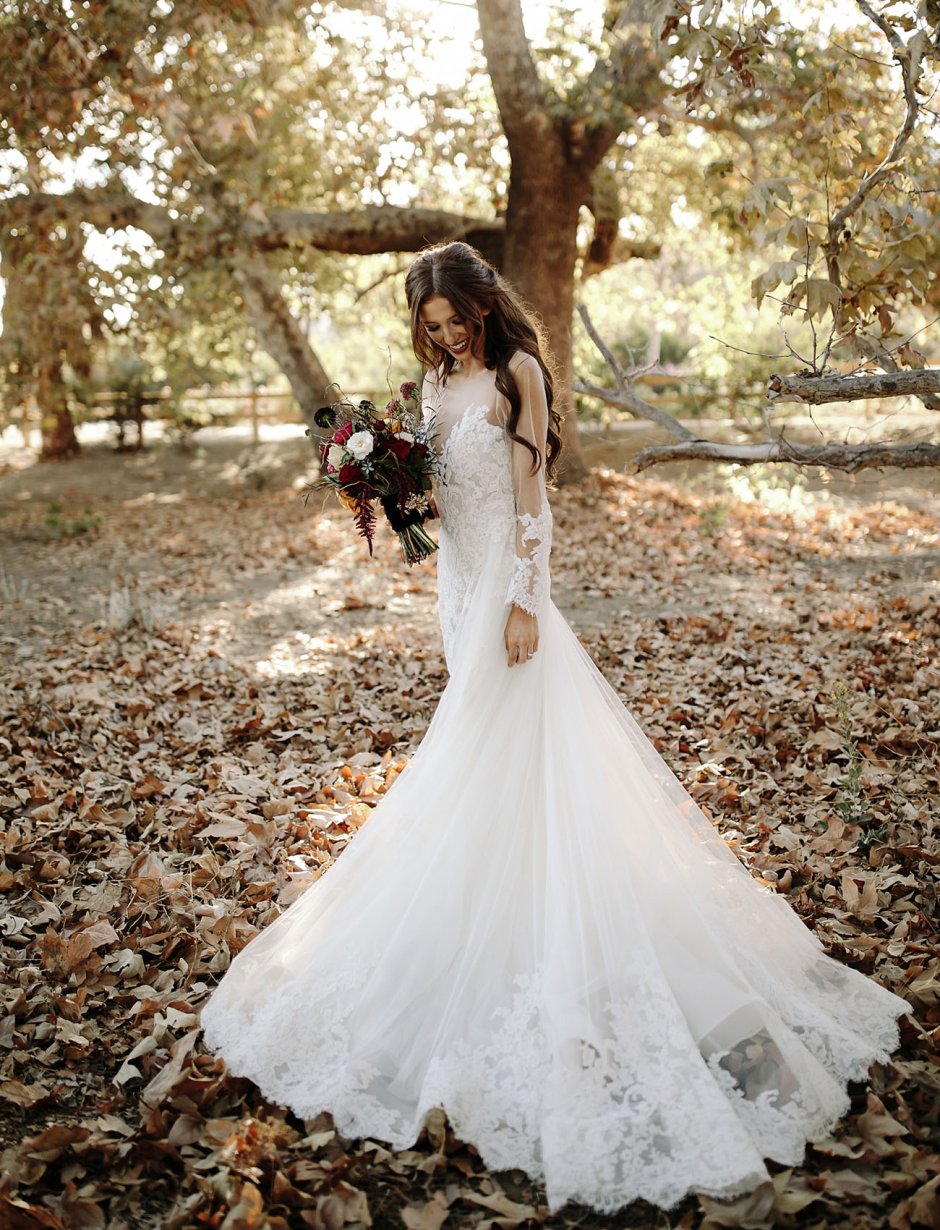 Свадебное платье в осеннем стиле