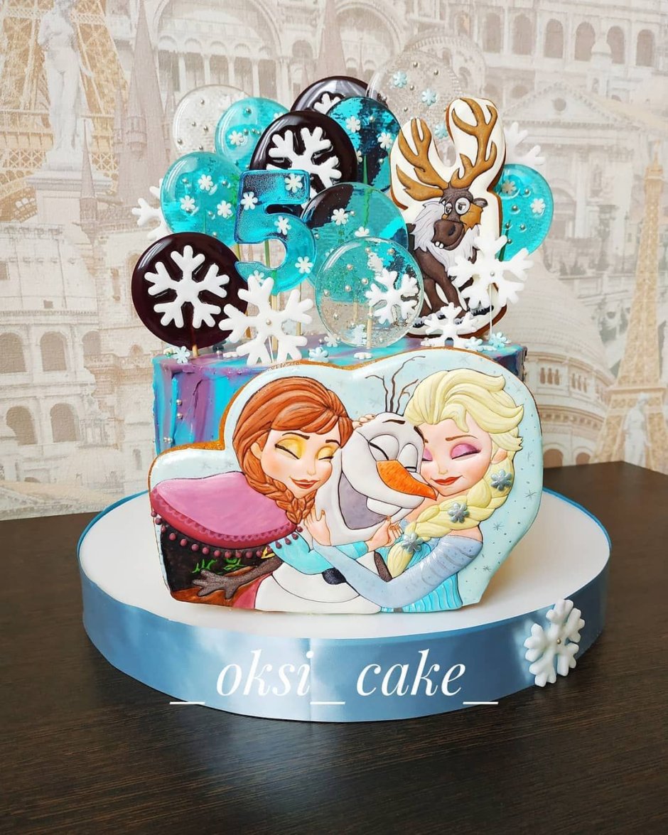 Торт с Анной и Эльзой Холодное сердце 2