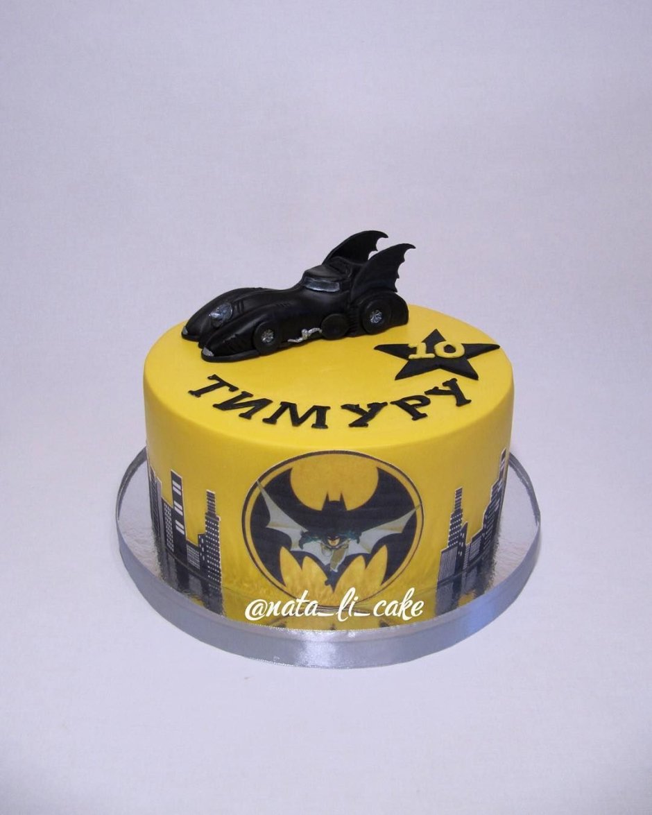 Торт с Бэтменом без мастики