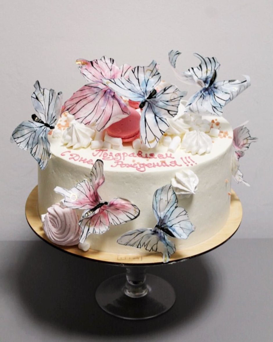 Торт с бабочками для девочки