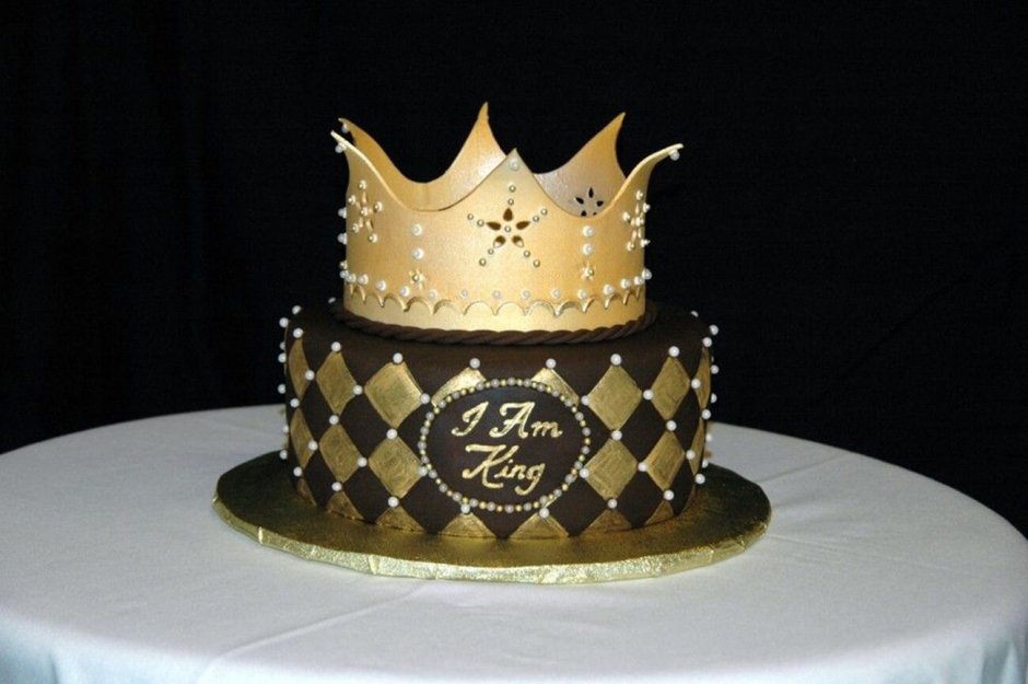 Торт с короной для мужчины на день рождения