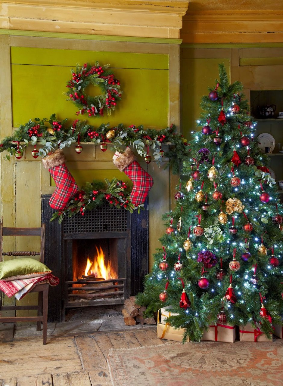 Украшение дома на Рождество в Англии
