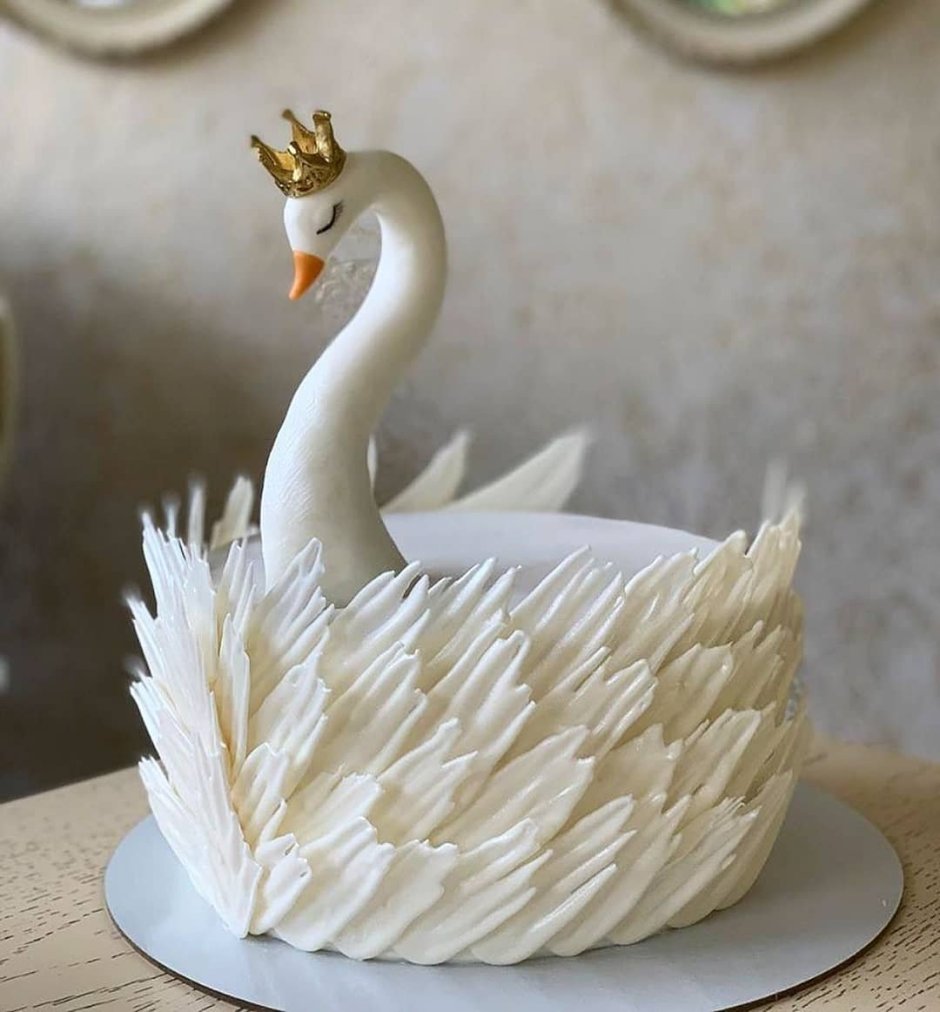 Тортик с лебедями