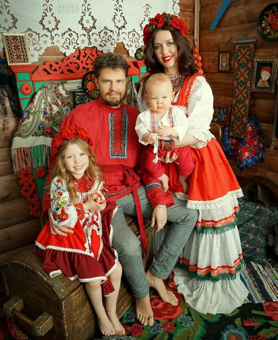 Дети в русском народном стиле