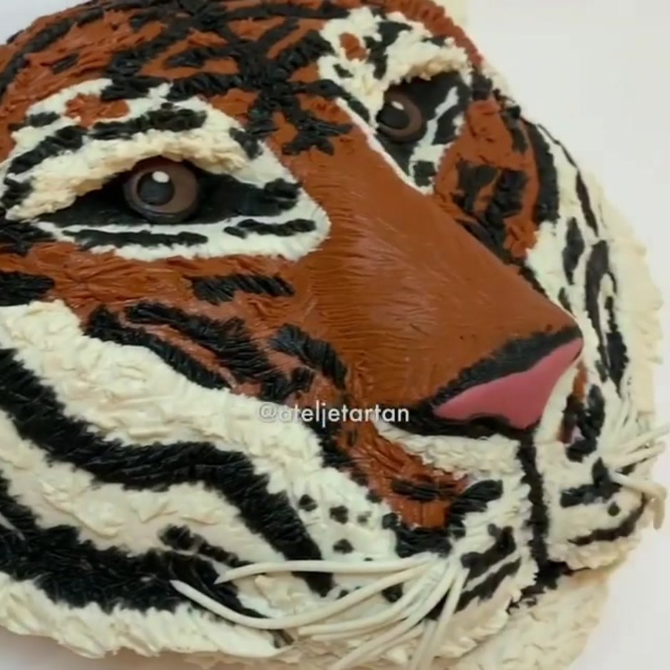 Торт в виде тигра