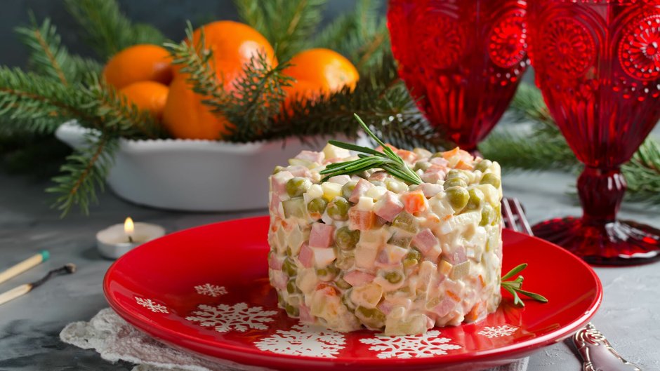 Салат в тарталетках «новогодний сувенир»