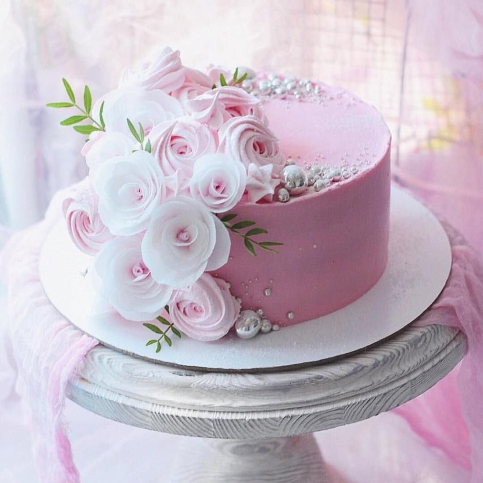 Свадебный торт одноярусный с эвкалиптом