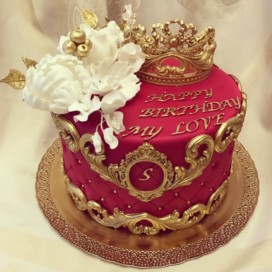 Торт с короной на юбилей