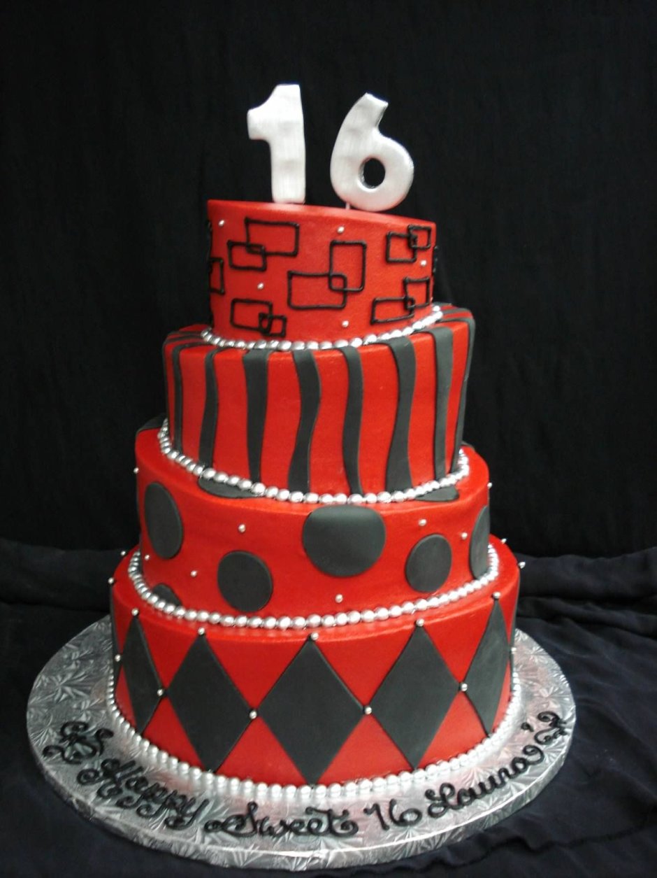 Красный торт для подростка